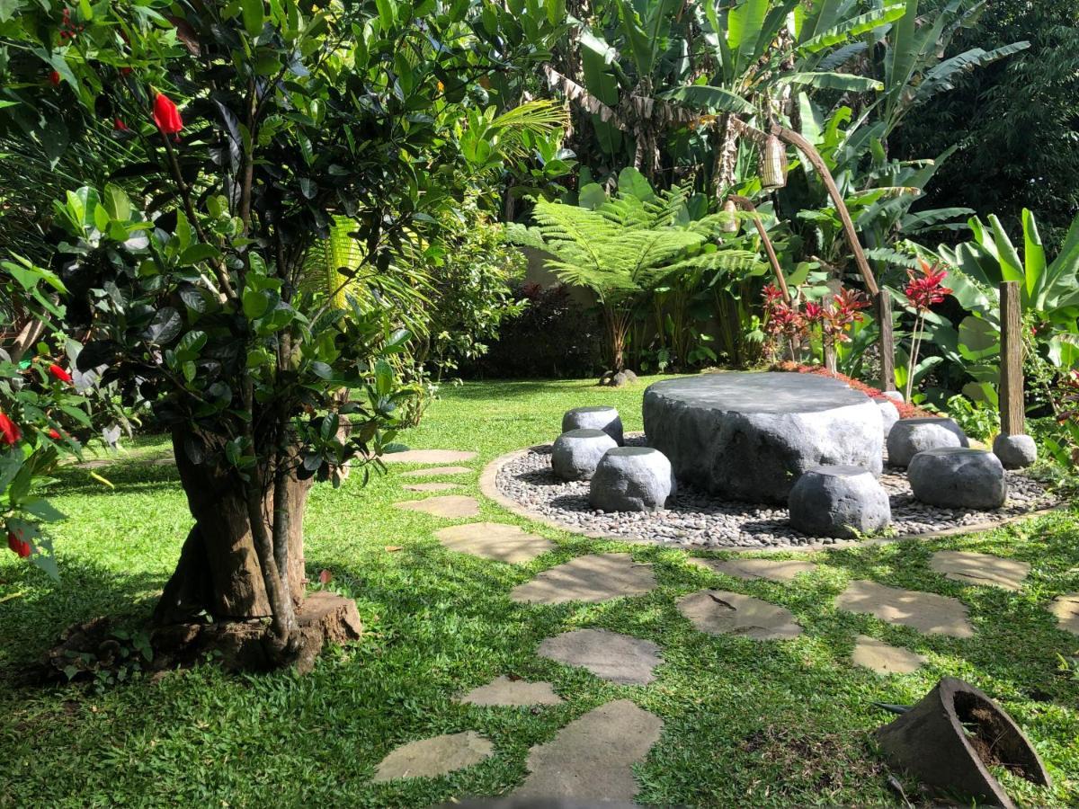 Mirah Guest House Tampaksiring Экстерьер фото