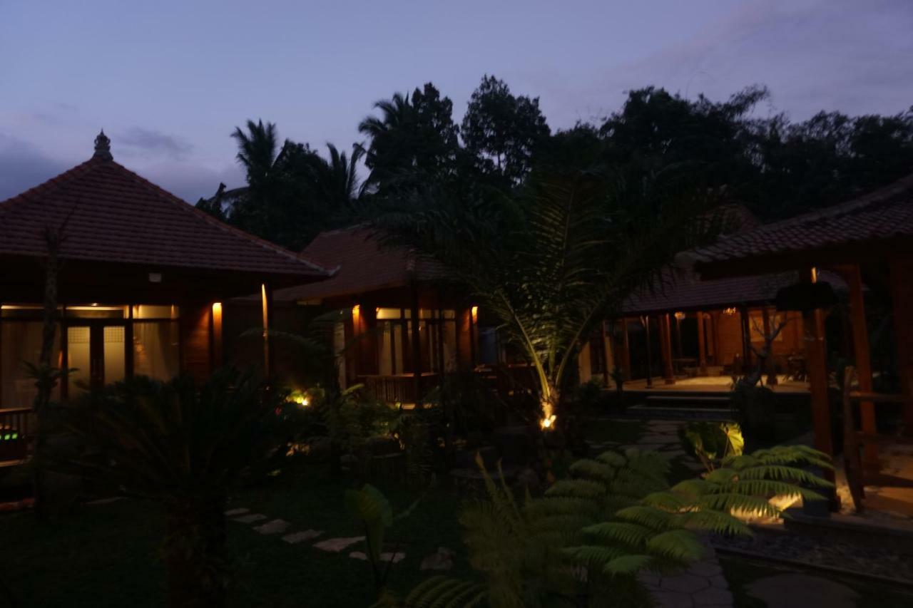 Mirah Guest House Tampaksiring Экстерьер фото