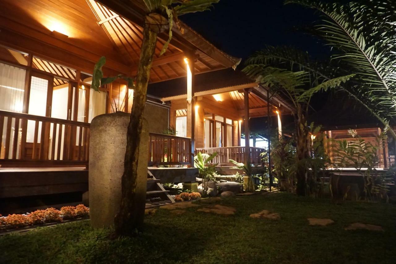 Mirah Guest House Tampaksiring Экстерьер фото